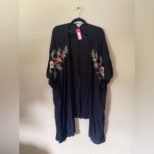 Xhilaration Floral Kimono
